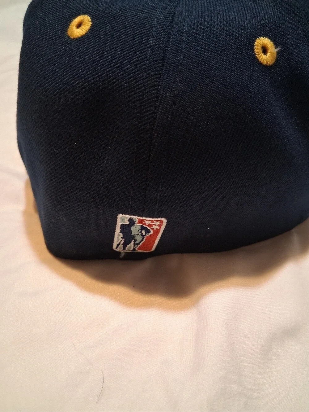 Ebbets Field Flannels Newark Eagles Fit Hat Navy Yellow 7 1/8 Vintage Baseball